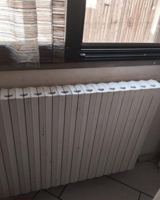 7 termosifoni in ghisa