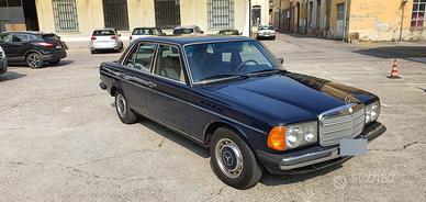 mercedes 200 w123