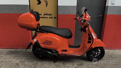 Piaggio Vespa 300 GTS hpe