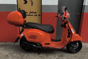 Piaggio Vespa 300 GTS hpe
