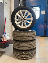 Cerchi in lega 16" Originali Audi A3 + Gomme Nexe