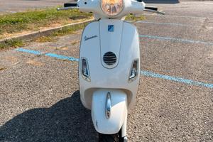 Vespa LX50 4T