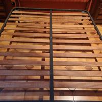 Rete matrimoniale ortopedica con doghe di legno