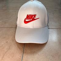 Cappellino nike bianco