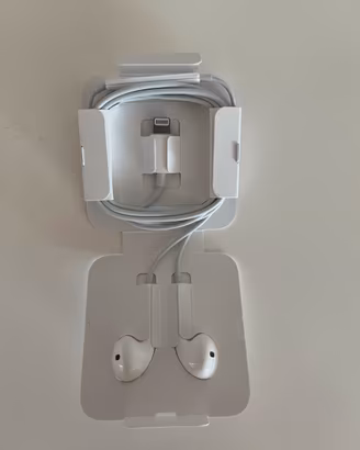 Apple EarPods lightning con filo