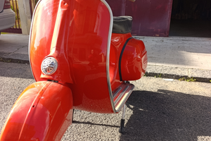 Vespa 125GTR
