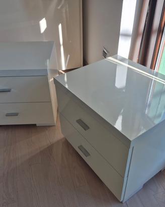 Comodini coppia, bianco panna lucido