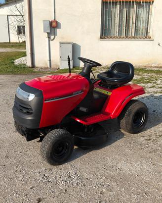 trattorino tagliaerba