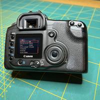 Canon EOS 20d reflex DSLR