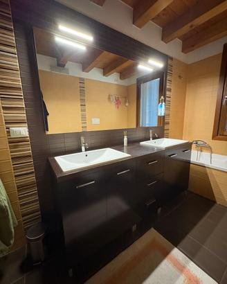 Mobile Bagno in legno