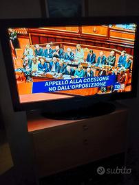 tv Samsung 42 pollici non smart molto bello