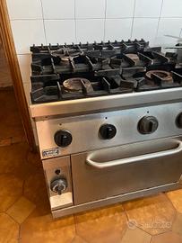 arredi e attrezzature professionali trattoria
