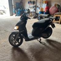 Aprilia sportcity 200c