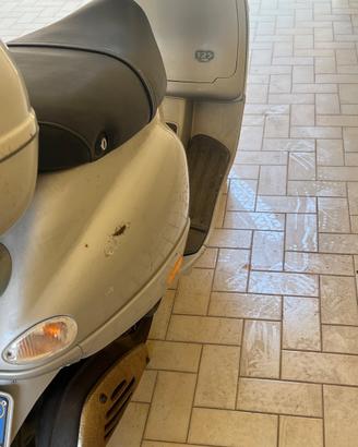 Piaggio Vespa 125 ET4 - 2003