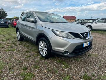 Nissan Qashqai 1.5 dCi SOLAMENTE 89.000 KM