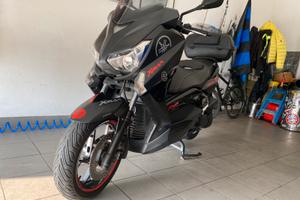 Yamaha Xmax