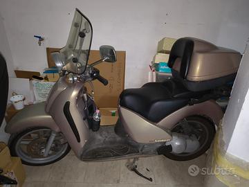 Aprilia Scarabeo 125 - 2001