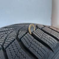 N. 2 copertoni invernali