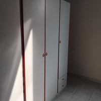 Guardaroba / Armadio  3 ante,  alto 198 ,  138, 46