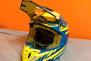Casco Airoh replica Antonio Cairoli