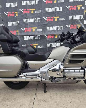 HONDA GL 1800 Gold Wing Video 360