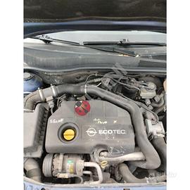 Motore in attesa di prova Opel Astra H 2005