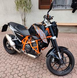 KTM 690 Duke