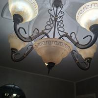 Lampadario ferro battuto  e vetro
