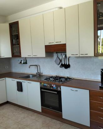 Cucina ad angolo 