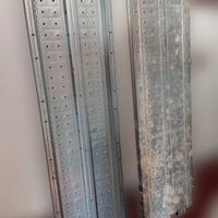 Due pedane per ponteggio acciao inox 