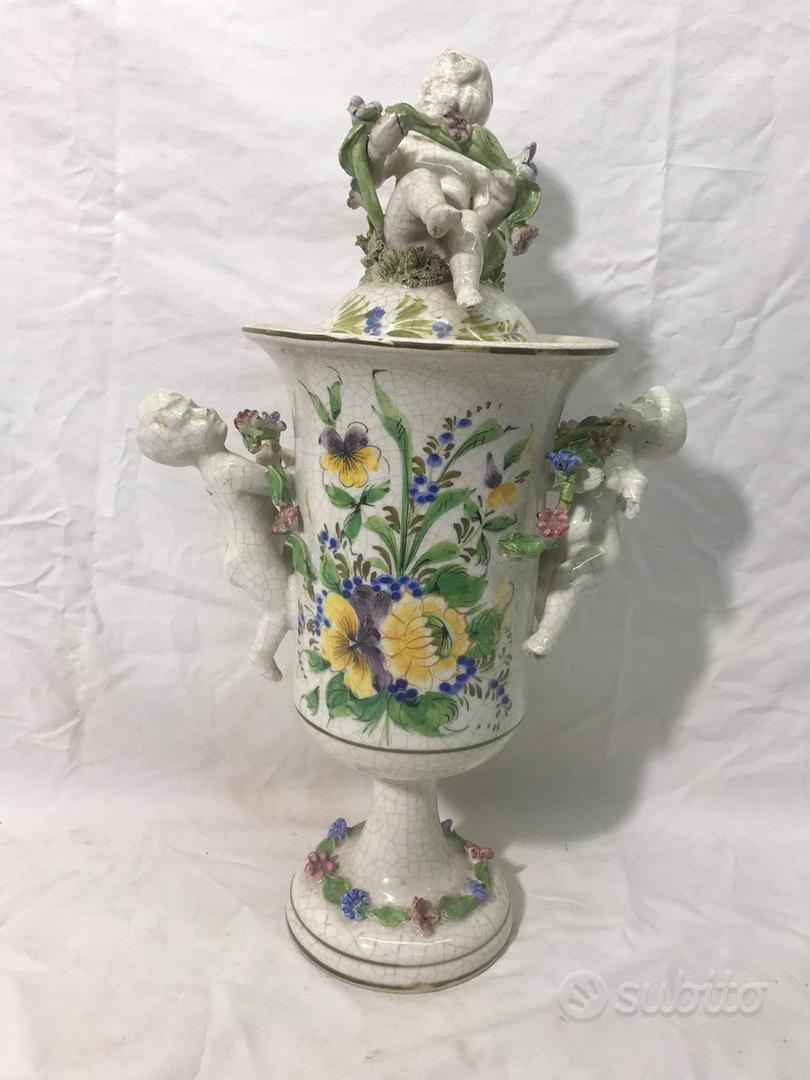 Vaso ceramica porcellana Capodimonte putto puttini - Collezionismo