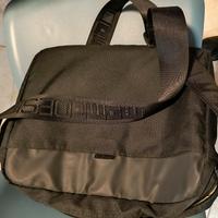 borsa tracolla Momo design 