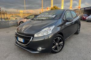 Peugeot 208 PureTech 82 5 porte Allure