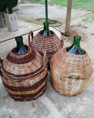 3 Damigiane da 54 litri