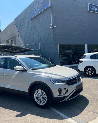 VOLKSWAGEN T-Roc 1.0 TSI Life