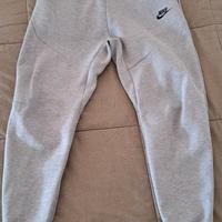 Pantalone tuta Nike tessuto tecnico