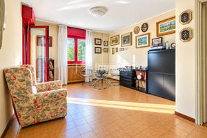 APPARTAMENTO CON 2 CAMERE E GARAGE IN PALAZZINA C