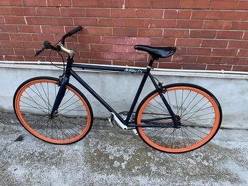 Bici uomo come nuovo funziona molto bene