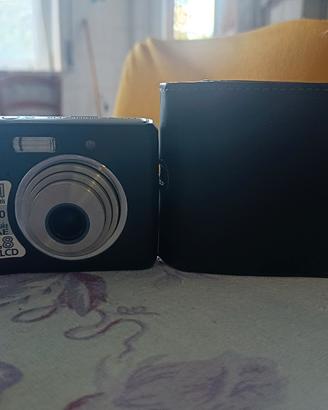 Fotocamera Nikon coolpix + custodia 