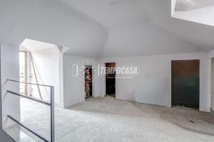 VILLA INDIPENDENTE A CASTANO PRIMO !!
