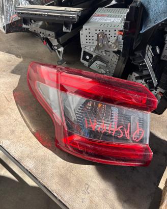 Fanale Stop posteriore sinistro Nissan Qashqai J11