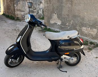 Scooter Vespa 50