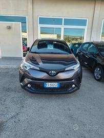 Toyota C-HR 1.8 Hybrid E-CVT Style