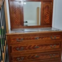 Cassettiera con specchiera primi del '900