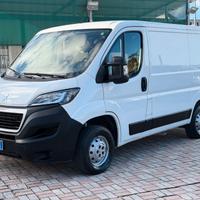 Peugeot Boxer 328 2.2 BlueHDi 120 S&S PC-TN Furgon