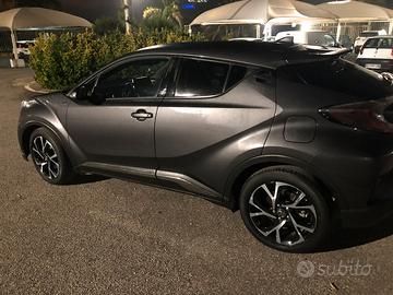 Toyota c-hr 1.8 hybrid