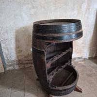 cantinetta portabottiglie a forma di botte