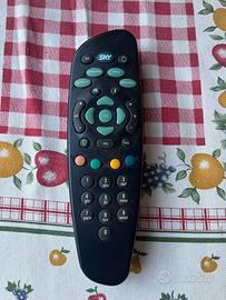 Telecomando Sky non funzionante – ricambi/collezio