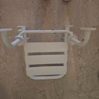 sedia anziani per doccia e braccio