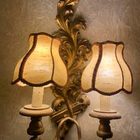 9 Appliques in legno con paralumi